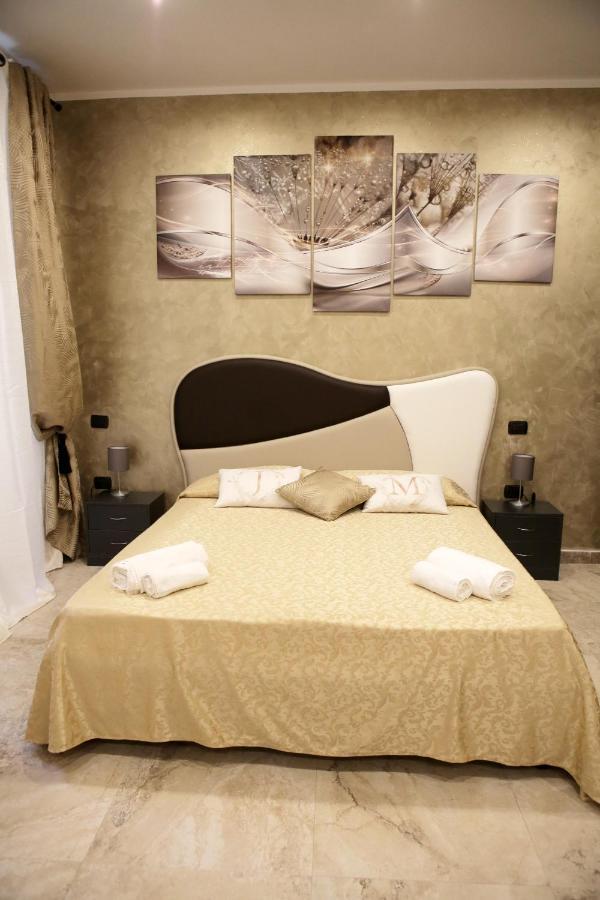 Jadore Monic Rome Exterior photo